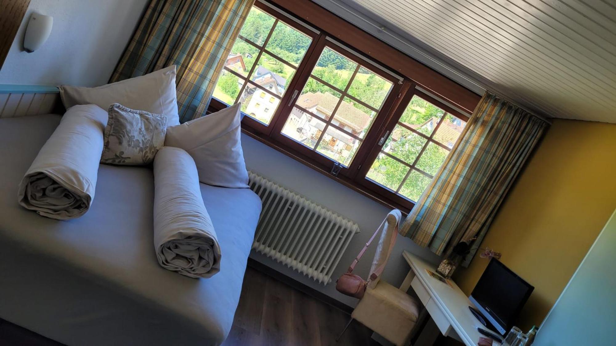 Freiaemter Hof Hotel Freiamt ภายนอก รูปภาพ