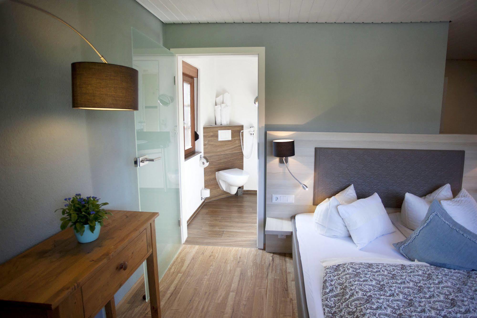 Freiaemter Hof Hotel Freiamt ภายนอก รูปภาพ
