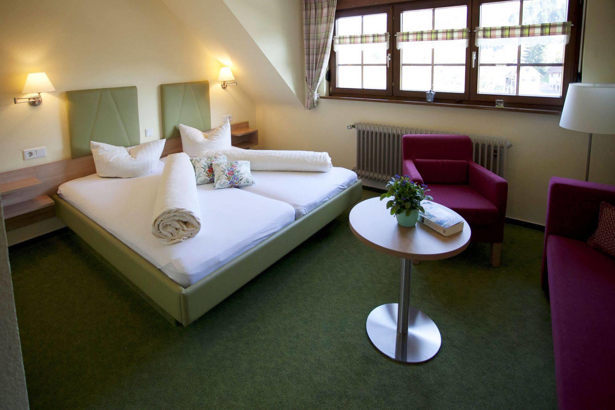 Freiaemter Hof Hotel Freiamt ภายนอก รูปภาพ